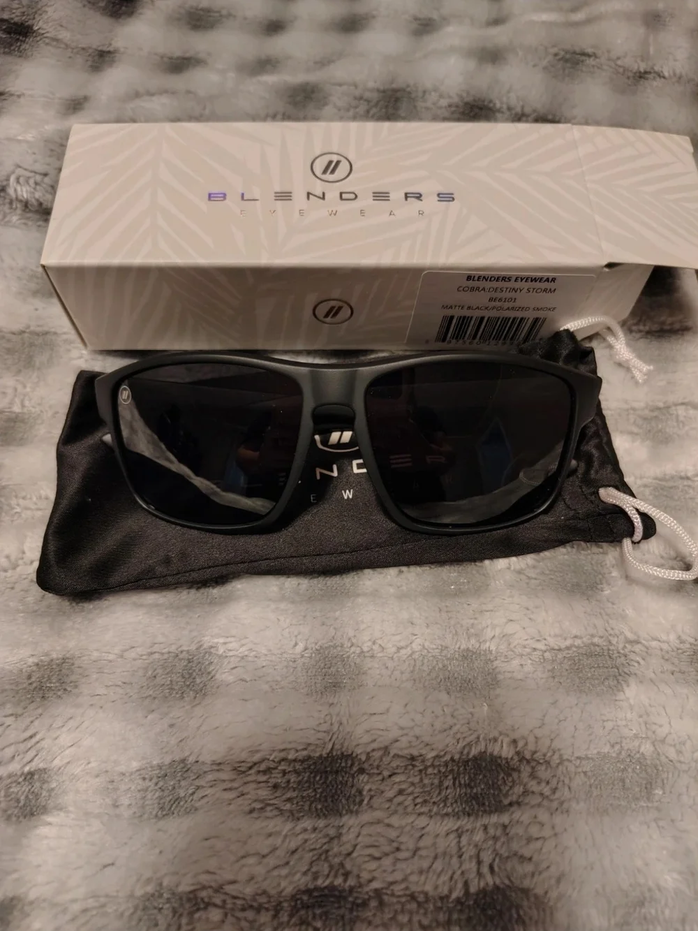 Blenders Men’s Matte Black Sunglasses – Polarized Everyday Shades